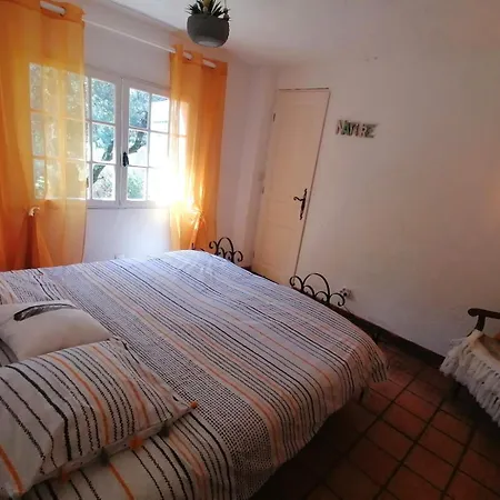 La Licorne בית נופש Serriera (Corsica)